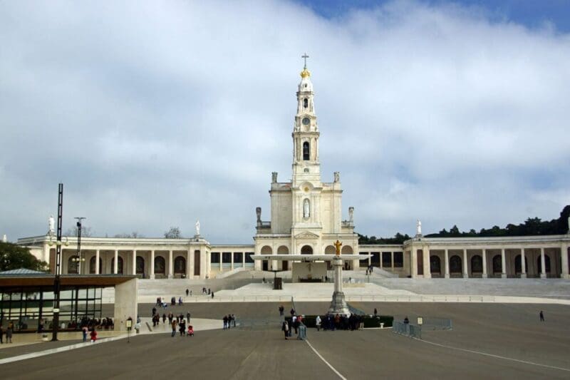 Fátima, Portugal: como chegar e o que fazer na cidade!