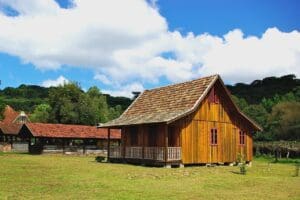 Cabanas na Serra Gaúcha: conheça 12 melhores chalés da região