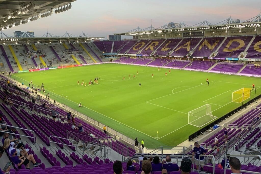 Acompanhar os jogos de futebol do Orlando City pela MLS