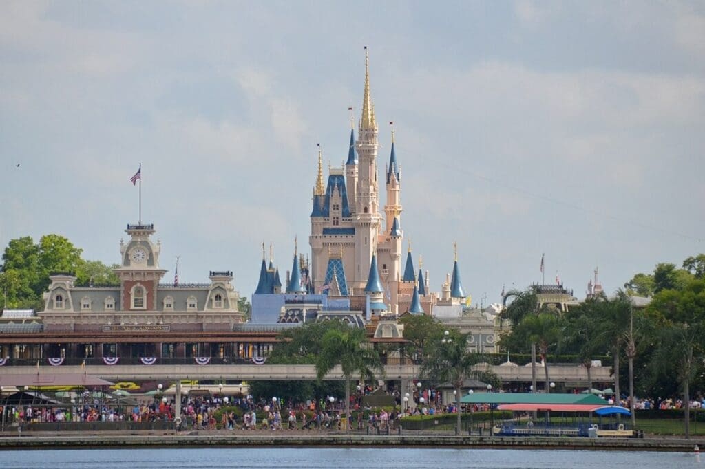 O que agendar primeiro no Magic Kingdom