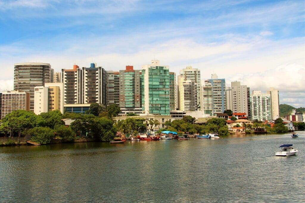 Como chegar à Praia do Canto