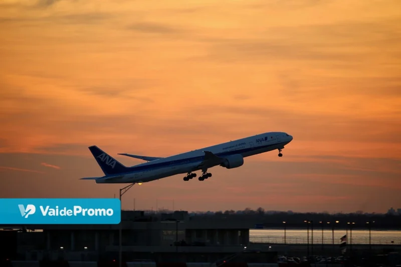 Como comprar passagens aéreas baratas em 2026 e economizar!