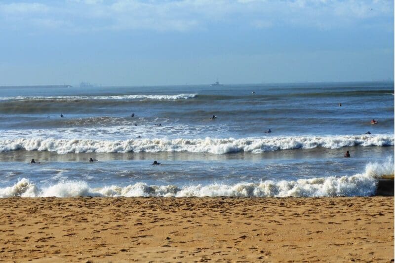 Praia de Camburi no Espírito Santo: onde fica e o que fazer?