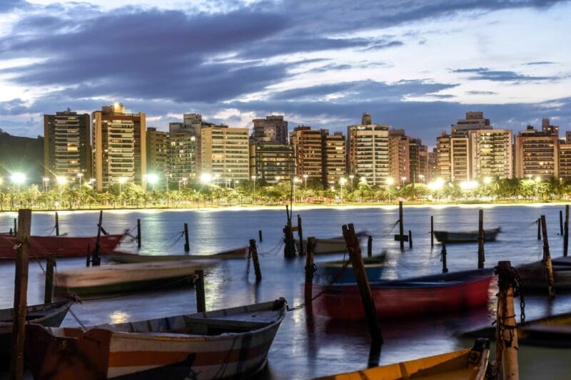 Praia do Canto, em Vitória: como chegar e o que fazer?