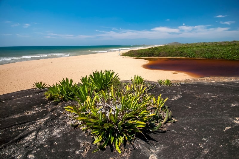 Praias mais limpas do Espírito Santo: 8 próprias para banho