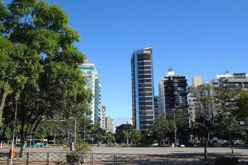 Praia do Canto, em Vitória: como chegar e o que fazer?