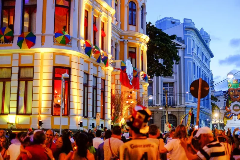 Carnaval em Recife: dias de folia, blocos e como aproveitar