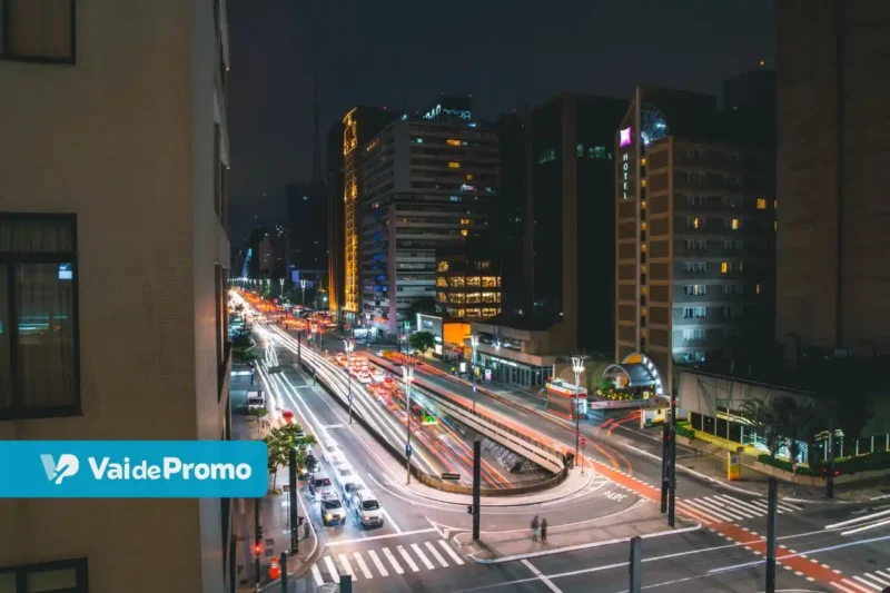 Lugares para passar o Ano Novo em SP: melhores opções para o Réveillon 2026/2027